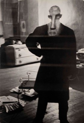 Louis Fauer - George Barrows in Robert Frank's Loft, New York, 1949  | Paris Photo 2018 | Bruce Silverstein Gallery