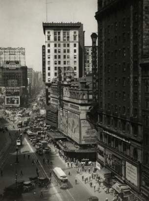 E. O. Hopp&eacute; -  Times Square, 1921  | Bruce Silverstein Gallery