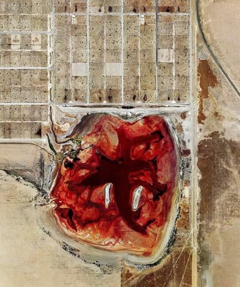 Mishka Henner - Coronado Feeders, Dalhart Texas, 2013. From the series Feedlots Archival pigment print ; Bruce Silverstein Gallery