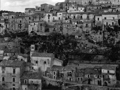 Paul Strand - Ragusa, Sicily, Italy, 1954 | Bruce Silverstein Gallery