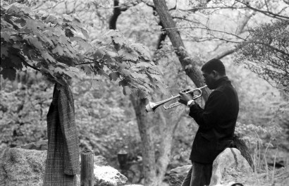 Frank Paulin - Musician Practicing, Central Park, 1956 Gelatin silver print | Bruce Silverstein Gallery