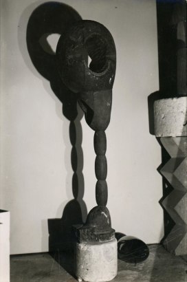 Constantin Br&acirc;ncuşi - Socrates, c. 1921-22 | Bruce Silverstein Gallery