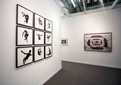 Paris Photo 2017 :  Andr&eacute; Kert&eacute;sz, Man Ray, Edward Steichen, Penelope Umbrico, Marjan Teeuwen, Michael Wolf | installation image | Bruce Silverstein Gallery