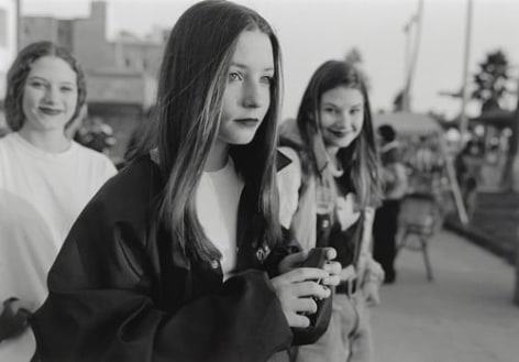 Mark Steinmetz,&nbsp;Venice, California,&nbsp;1994. Gelatin silver print, 20 x 24 inches.&nbsp;