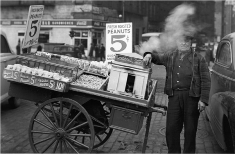 The Battery, New York 1945 Gelatin silver print