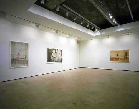 JUERGEN TELLER: Paradis, 2009 Installation view 2