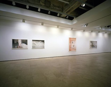 JUERGEN TELLER: Paradis, 2009 Installation view 3