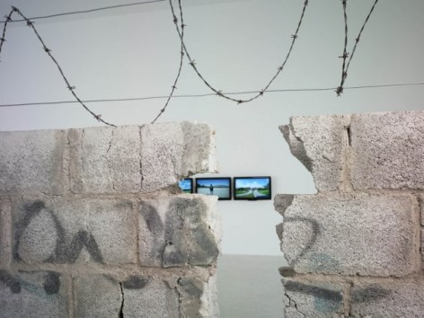 TERESA MARGOLLES, Installation view:&nbsp;Teresa Margolles: Frontera, MUSEION Bozen/Bolzano, Italy, 28 May - 21 August 2011