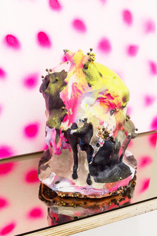 JENNIFER LEFORT | LOST AND FOUND IDEAS (ISEE YOU) | AEROSOL PAINT, CANVAS, PLASTER, SILICONE, BRONZED MIRROR GLASS,&nbsp;PINS, PLYWOOD | VARIABLE DIMENSION&nbsp;|&nbsp;2016