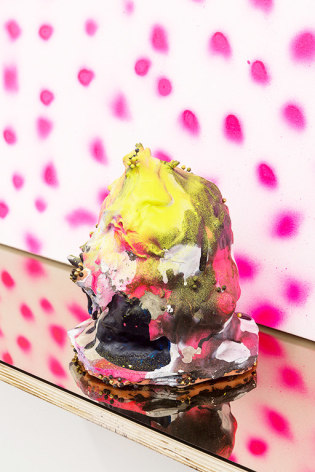 JENNIFER LEFORT | LOST AND FOUND IDEAS (ISEE YOU) | AEROSOL PAINT, CANVAS, PLASTER, SILICONE, BRONZED MIRROR GLASS,&nbsp;PINS, PLYWOOD | VARIABLE DIMENSION&nbsp;|&nbsp;2016