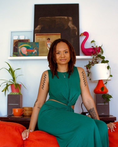 REN&Eacute;E EDMONA MATHEWS