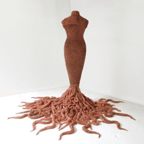 Medusa, 2014-15, handmade copper chainmail over fiberglass and steel armature, 72 x 96 x 96 in.&nbsp;