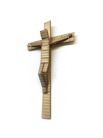 David Bielander Cardboard Crucifix, Silber Triennial, Robbe &amp; Berking Prize, trompe l'oeil,