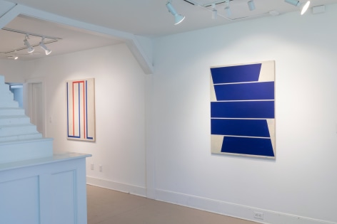 Alain Biltereyst, install view of two large geometric paintings