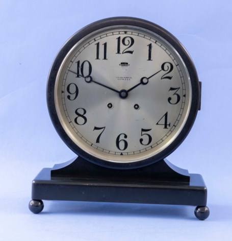Chelsea 8 1/2 Inch Desk Clock with House Strike #140357