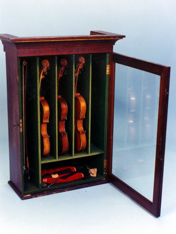 Mahogany Felt Lined Hanging Violin Case