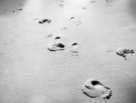 Andy Warhol - Footprints in Sand