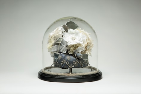 CARLTON SCOTT STURGILL, Globe de Mari&eacute;e - Double Bouquet, 2017