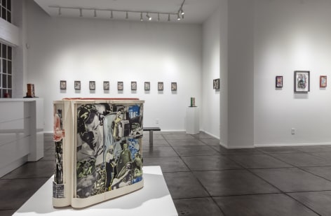 TONY DAGRADI, Diffusion