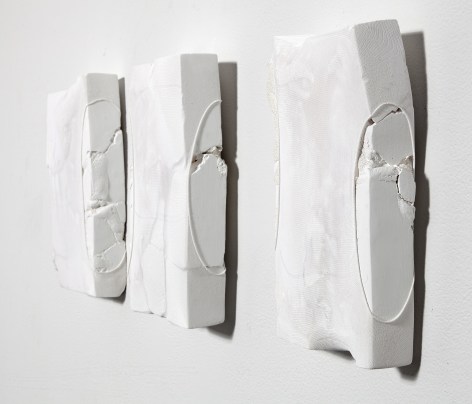 SIDONIE VILLERE Broken Series&nbsp;[side view], 2017