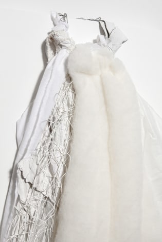 SIDONIE VILLERE Pulled&nbsp;[detail], 2017