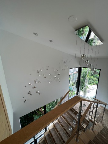 PAUL VILLINSKI, Sway (installation example of two combined, in Palladium silver)