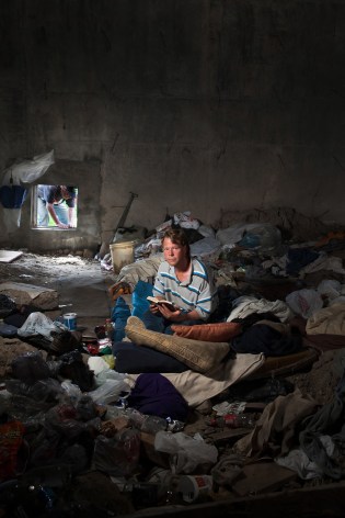 MaryLou Uttermohlen, Life Inside the Bridge, 2014