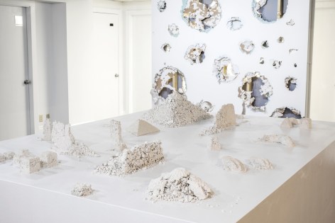 Sin T&iacute;tulo&nbsp;installation | | | &nbsp;Art Gallery of the Consulate of Mexico, 4 November - 28 December 2017