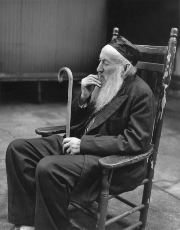 Rabbi with Cane, 1935, gelatin silver print&nbsp;