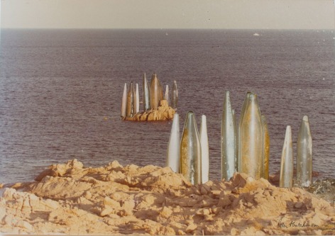 Hutchinson - Tubes at Coast near St. Tropez