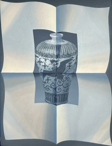 Olivia Jia  Page unfolded (vase in Meiping shape with phoenix), 2023  Oil on panel  27.5 x 21 cm | 11 x 8.5 in
