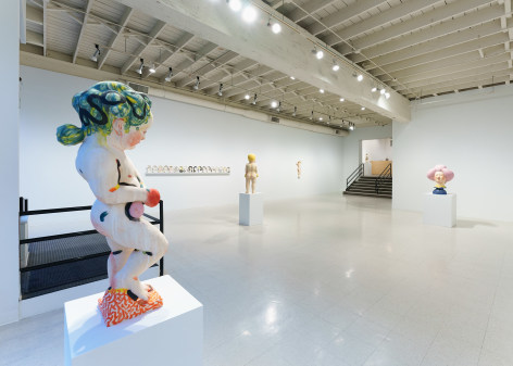 Akio Takamori - Story - March 2022 - Russo Lee Gallery - Installation View 08