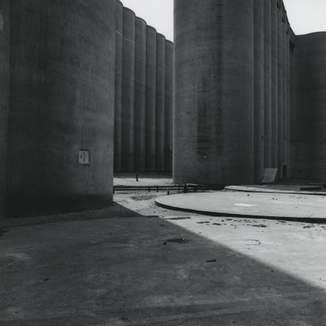 Frank Gohlke, Grain Elevators, Midway Area, Minneapolis, Minnesota, 1974, Howard Greenberg Gallery, 2020