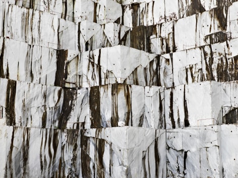 Edward Burtynsky - Carrara Marble Quarries, Cava di Canalgrande #1, Carrara, Italy 2/9, 2016 - Howard Greenberg Gallery - 2018