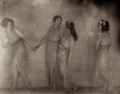 Clarence White - Dancers in Greek Drapery, c.1911 - Howard Greenberg Gallery