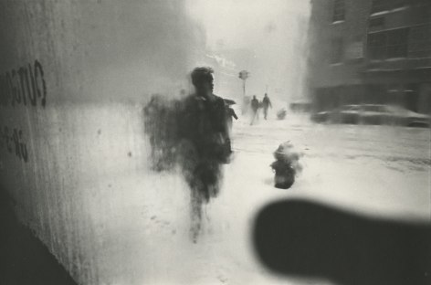 Saul Leiter - Howard Greenberg Gallery - Early Black and White - 2014