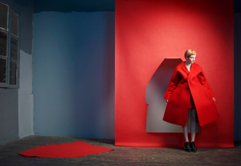 Sophie Delaporte, paper teather, woman in red, Sous Les Etoiles Gallery