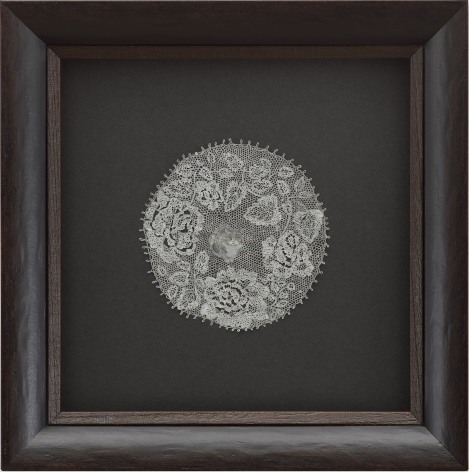 Jasmin Sian wildlife I love: Mengmeng in catnip cloud lace, 2021 Graphite, gouache and cut-outs on cookie tray Framed Dimensions: 10 1/2 x 10 1/2 inches 26.7 x 26.7 cm Artwork Dimensions: 4 3/8 x 4 3/8 inches 11.1 x 11.1 cm