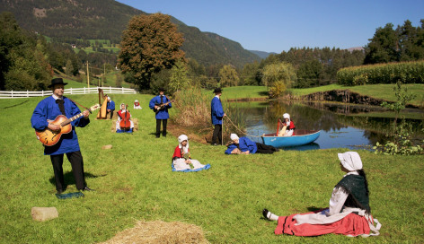 Ragnar Kjartansson: Sunday Without Love