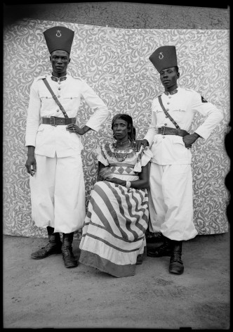 Seydou Keïta Untitled, 1953-1957