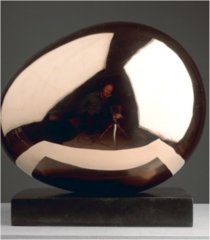 RICHARD HUDSON, Egg, 2001