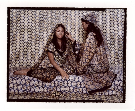 Lalla Essaydi Harem #29, 2009 Chromogenic print mounted to aluminum with a UV protective laminate 180.4 x 223.5 cm From an edition of 5 &copy; Lalla Essaydi.&nbsp;Courtesy of the artist and Edwynn Houk Gallery, New York and Zurich