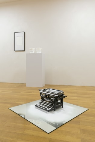 Rodney Graham, Installation view: Sammlung Goetz, M&uuml;nchen, 2016