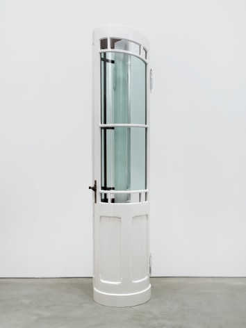 Alicja Kwade, Eadem Mutata Resurgo (Ref Nr. 13), 2016