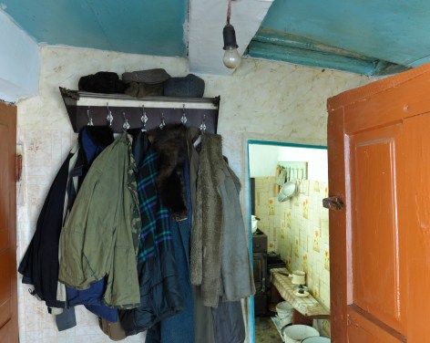 Stephen Shore, Home of Abram and Malka Dikhtayar, Bazalia, Ukraine, July 27, 2012