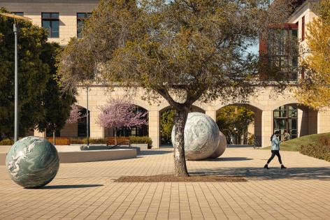 Installation view, Alicja Kwade, Pars pro Toto, Stanford University: Stanford, CA, 2021.