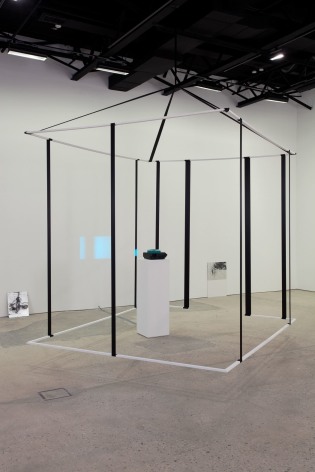 Nick Mauss, Occasion&nbsp;