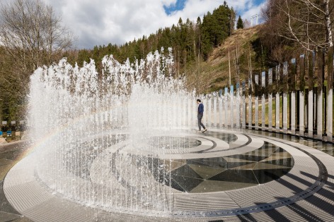 Jeppe Hein, Path of Silence, 2016, Installation view: Reflection, Kistefos Museum, Jevnaker