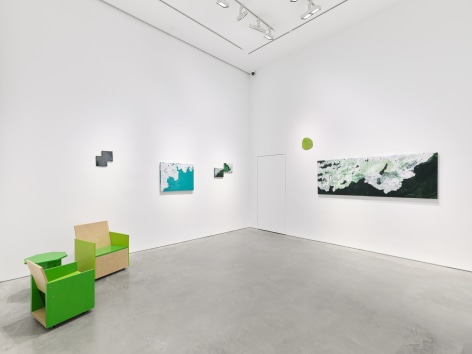 Installation view:&nbsp;Mary Heilmann, Breaking Waves, 303 Gallery, New York, 2025, Photo: Justin Craun