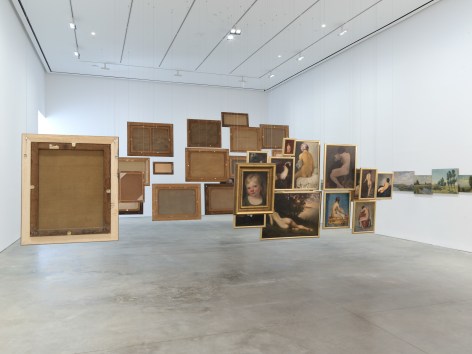 Hans-Peter Feldmann, Exhibition view: 303 Gallery, 2016